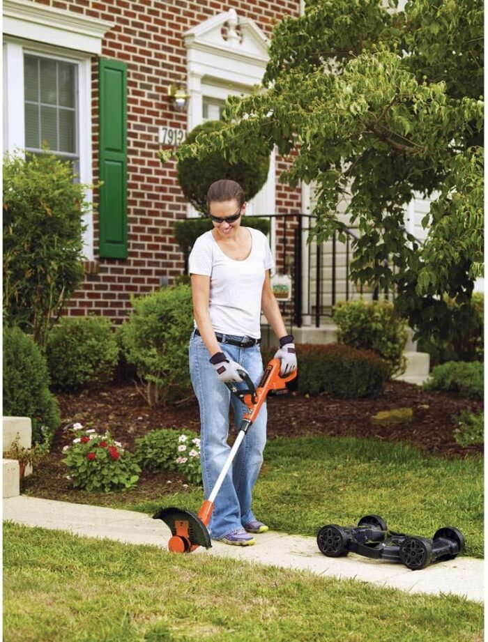 BLACK+DECKER Combination String Trimmer, Lawn Mower, and Edger, Cordless 3-in-1 (MTC220) - Image 5