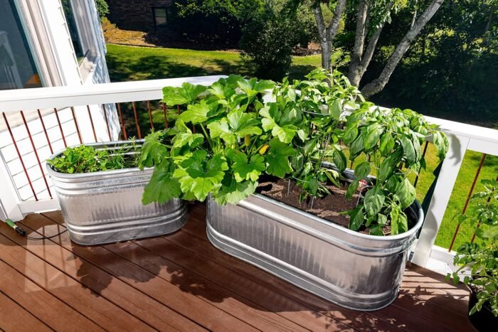 Rain Bird GARDENKIT Drip Irrigation Raised Bed Garden Watering Kit - Image 10